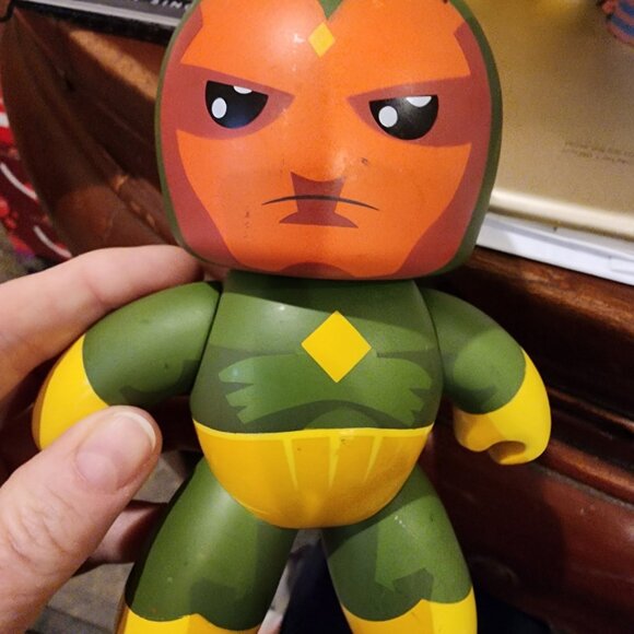 Hasbro Mighty Muggs Collectible Action Figures - Picture 4 of 7